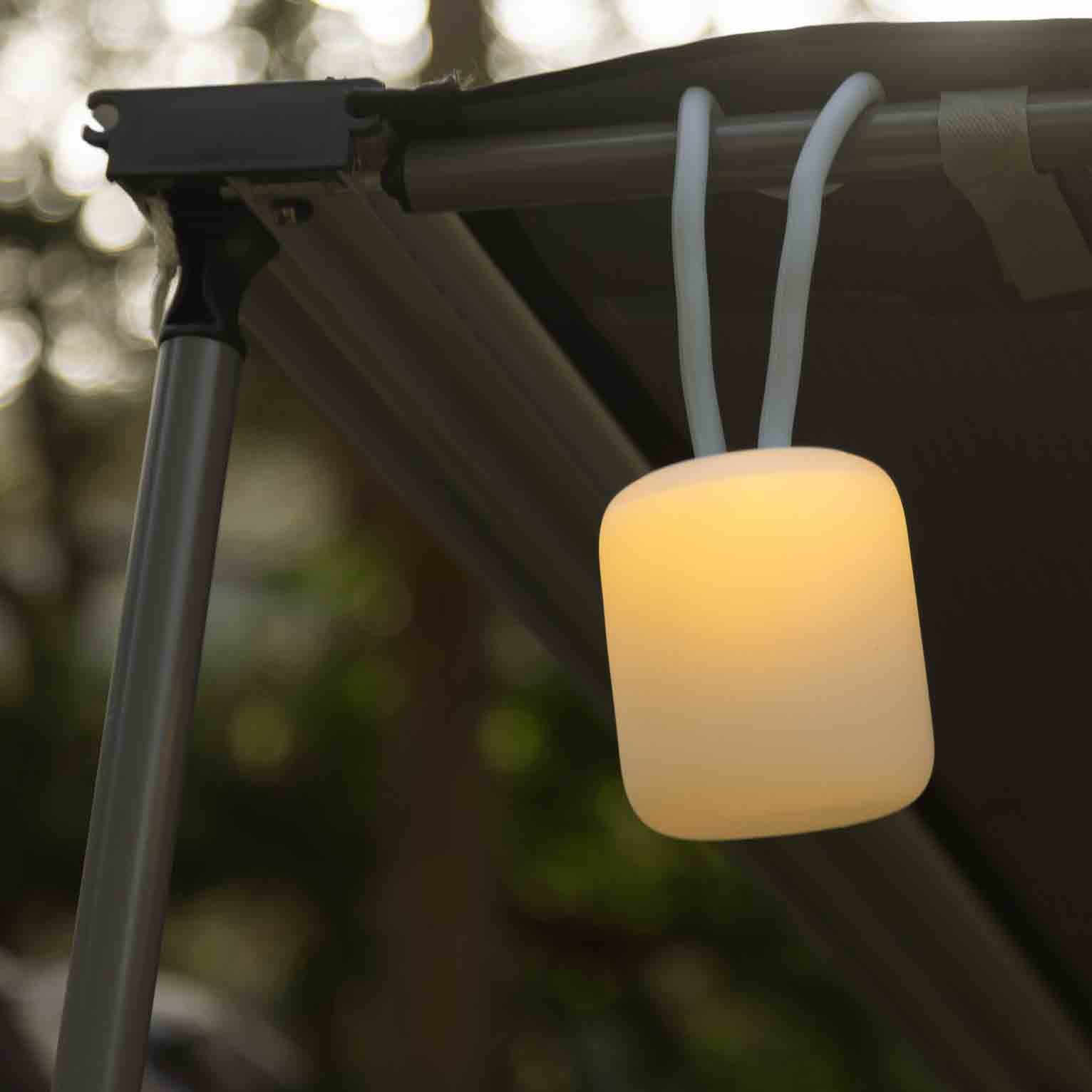 The Camplight - Silicone lantern with rechargeable battery