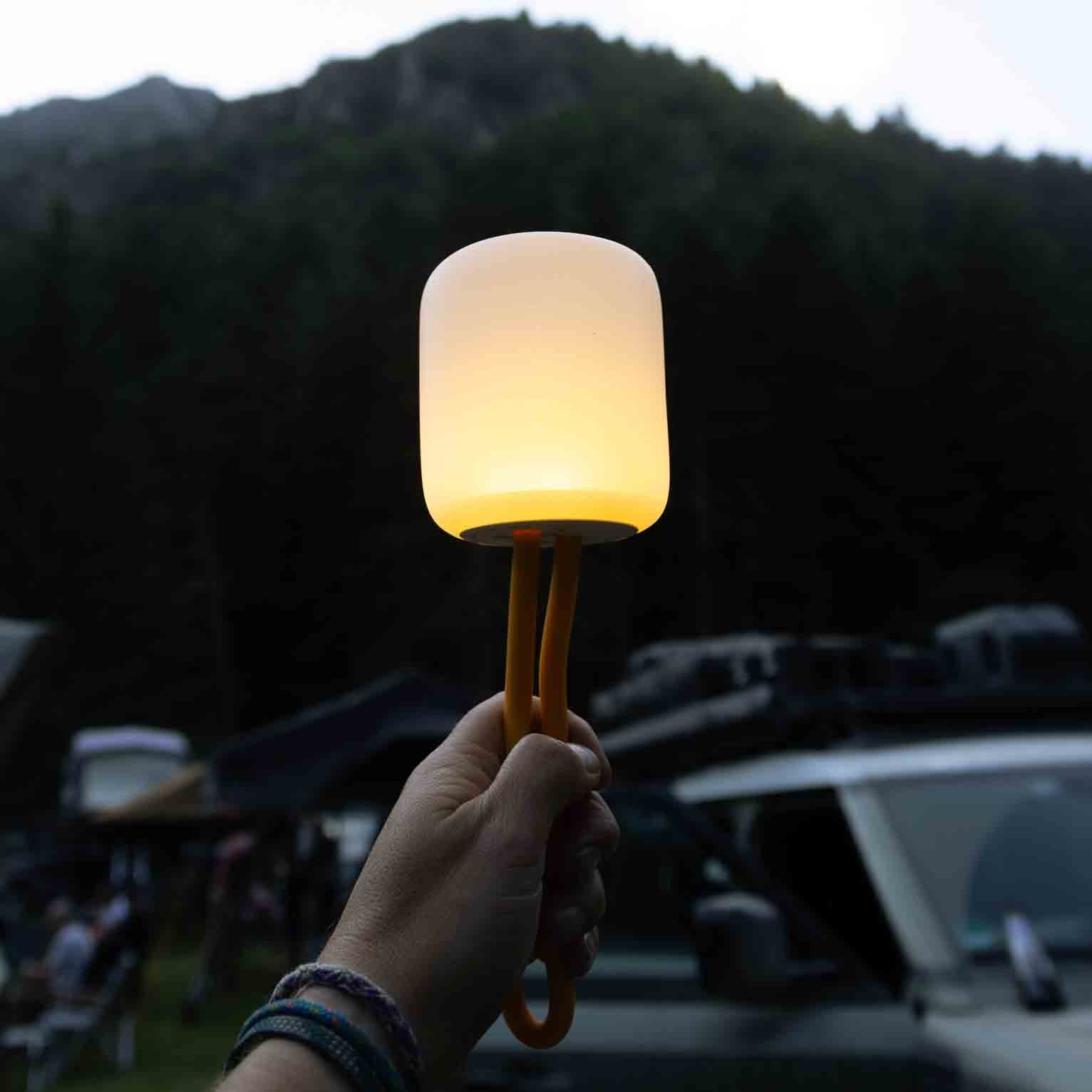 The Camplight - Silicone lantern with rechargeable battery