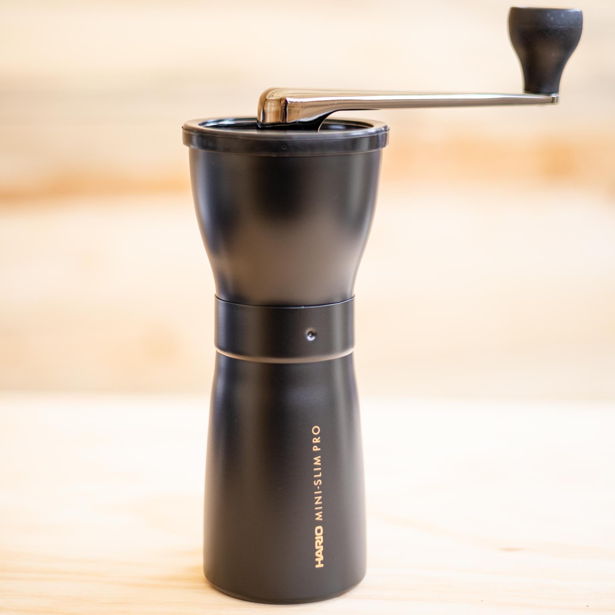 Hario Kaffeemühle Mini Slim-Pro Black - THE SUNNYSIDE